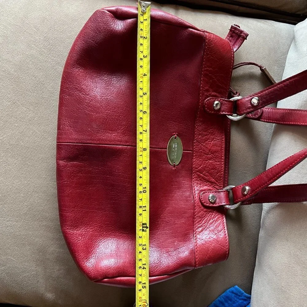 Hidesign East West Shoulder Bag Leather 3 Zip-Top Gusseted Pockets Marsala